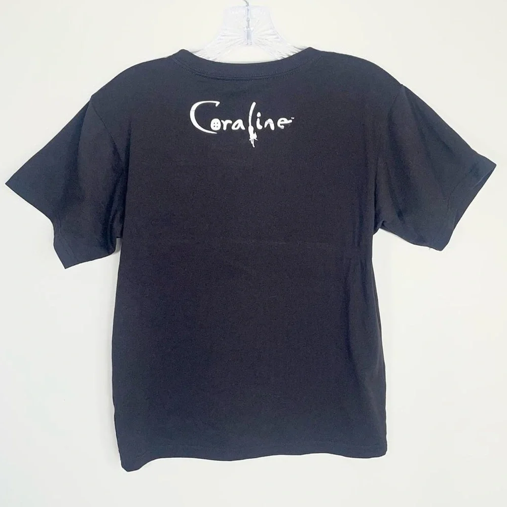Official Coraline™ Graphic Tee – Kids Large – LAIKA Studios